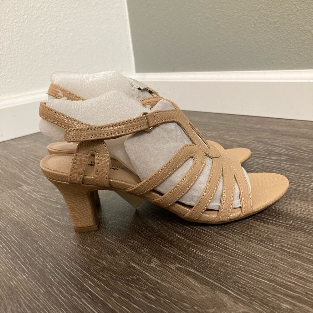 Kim Rogers Gold Salita Heels